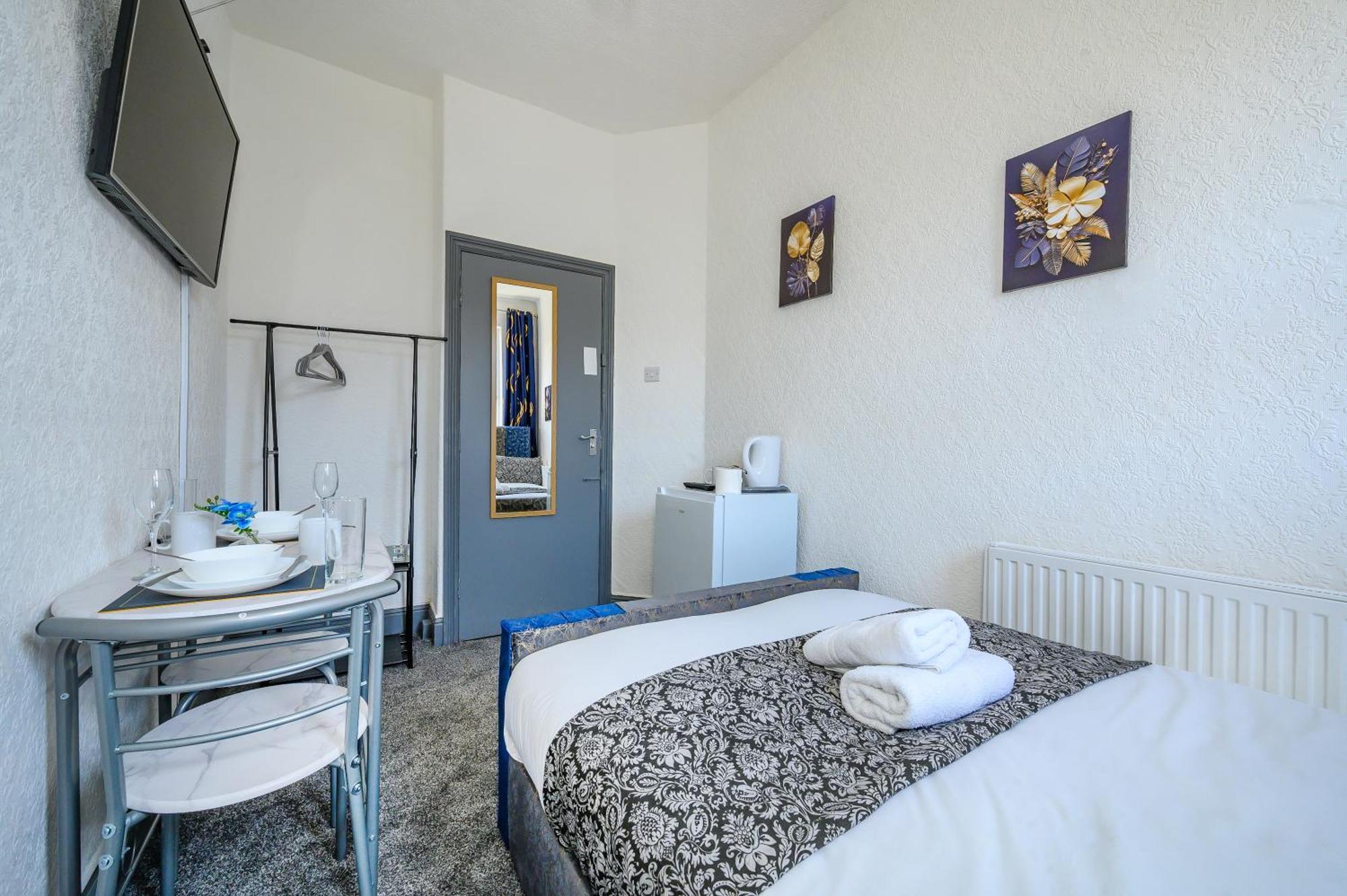 Alloggio in famiglia -rc7h- For Your Relaxed & Cosy Free Parking *